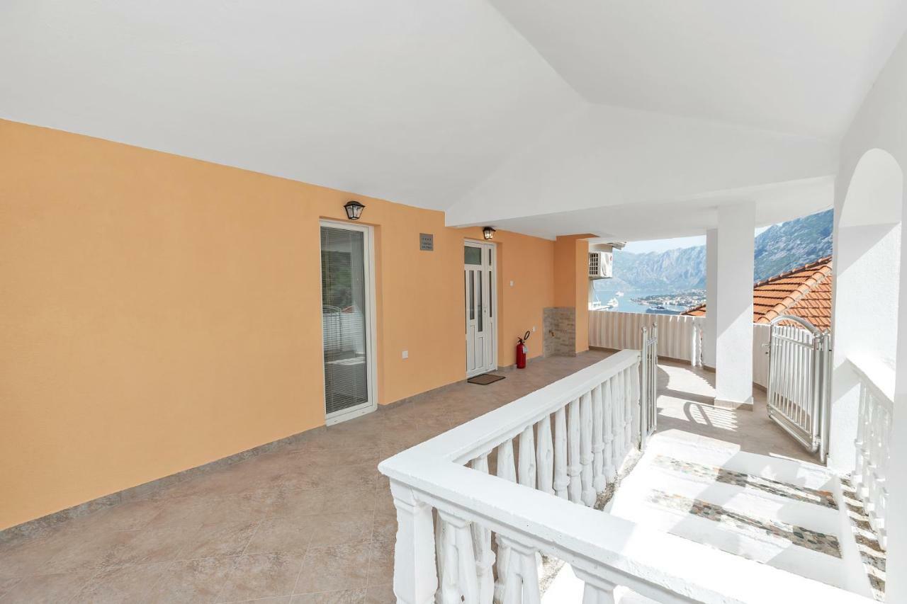 Apartment Kalle Kotor Eksteriør bilde