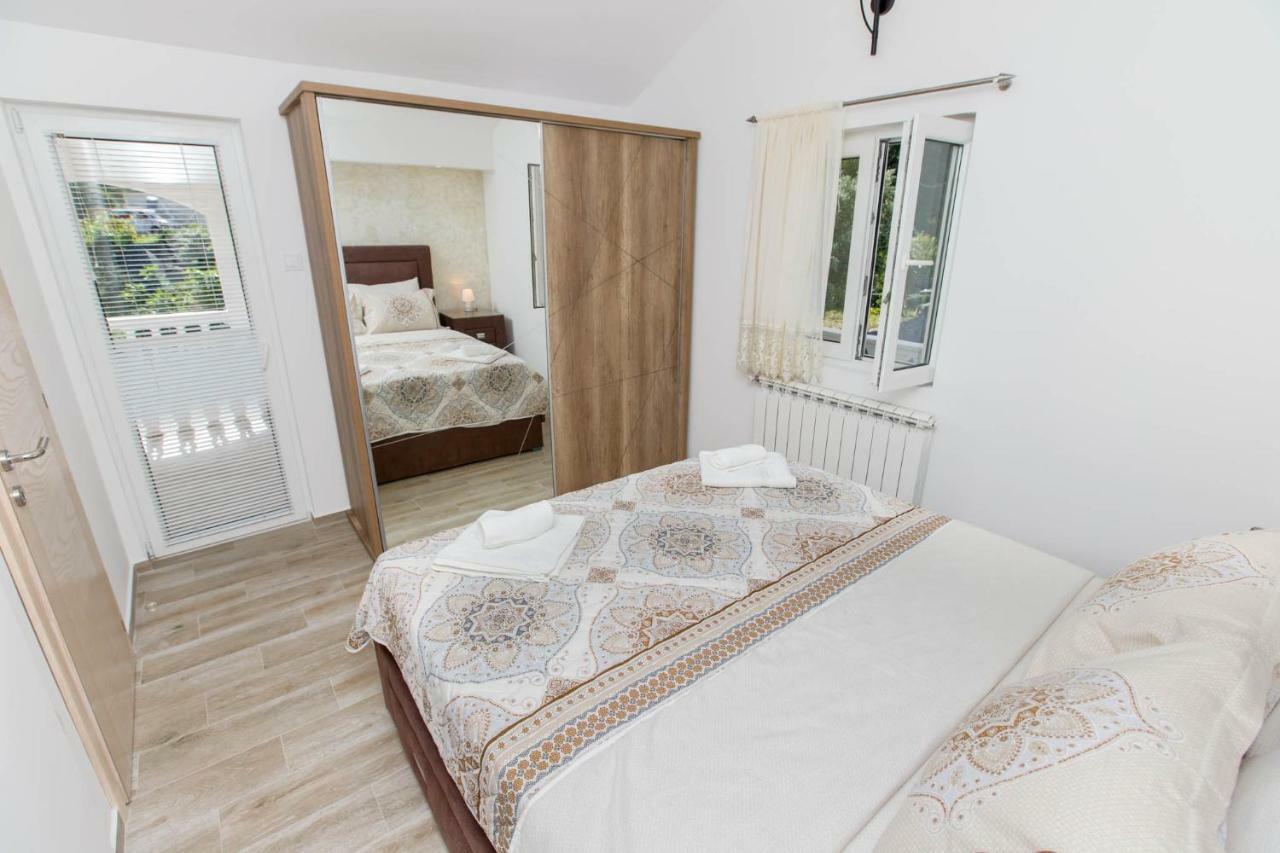 Apartment Kalle Kotor Eksteriør bilde