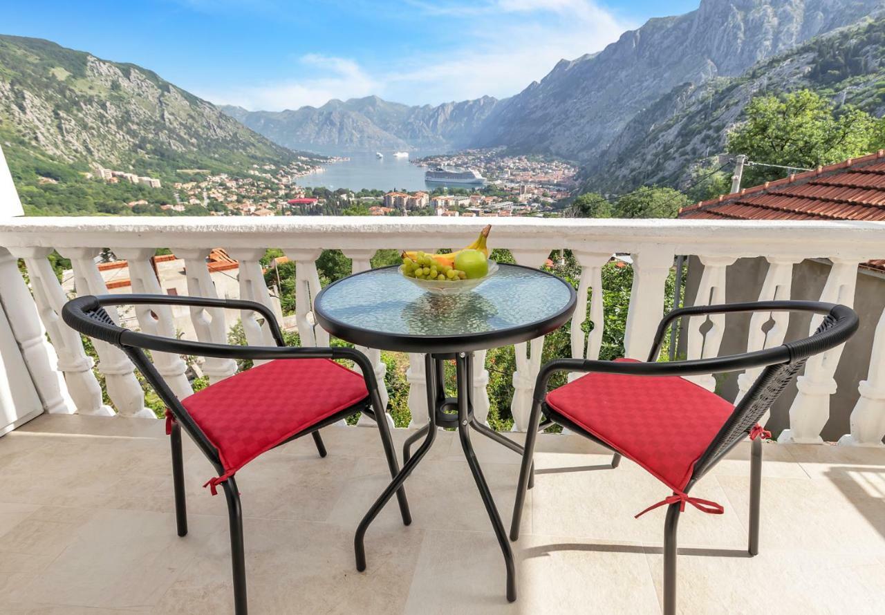 Apartment Kalle Kotor Eksteriør bilde